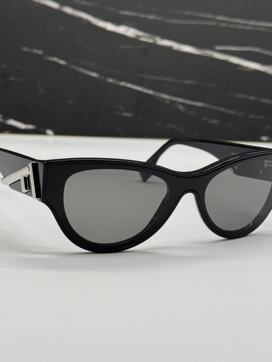 NEW FENDI FE40135I 01A SUNGLASSES BLACK WOMEN EYEWEAR FENDI main image 5